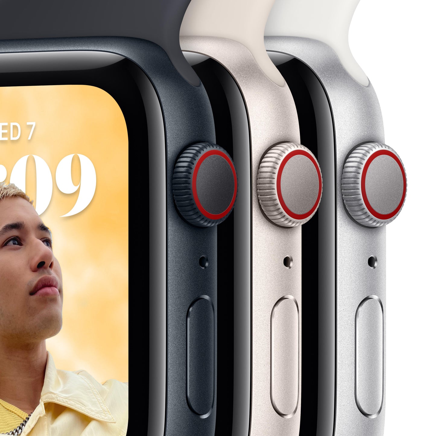 Apple Watch SE GPS + Cellular 44mm Starlight Aluminium Case with Starlight Sport Band - Regular