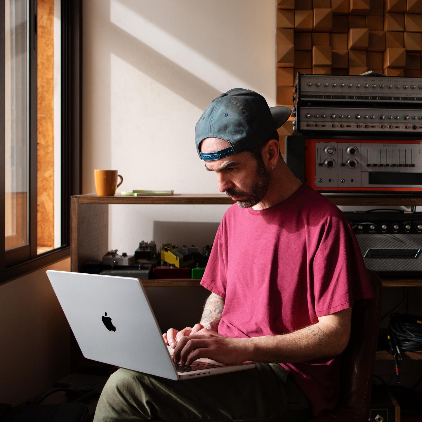 14-inch MacBook Pro: Apple M2 Pro chip with 10?core CPU and 16?core GPU, 512GB SSD - Space Grey